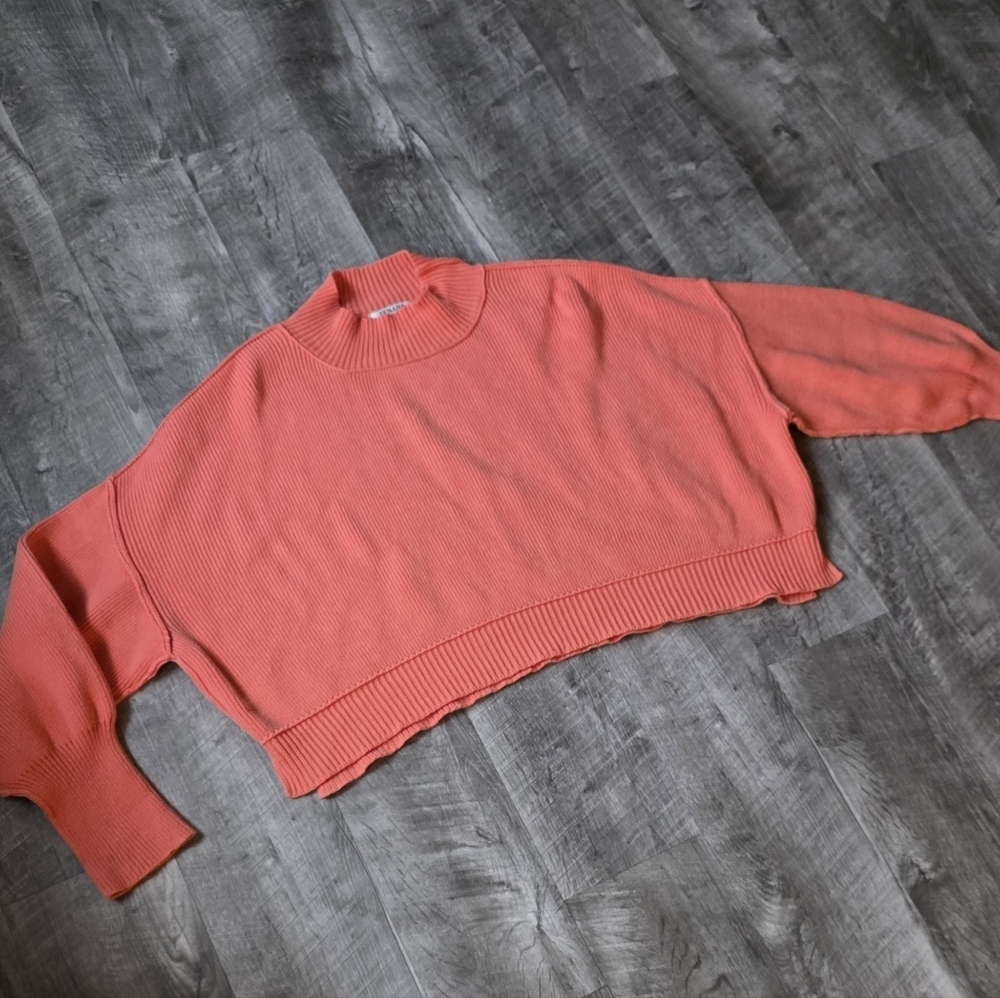 Zenana Outfitters Coral Knit Top